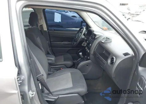 2016 Jeep Patriot Sport z USA, uszkodzony, nr VIN 1C4NJPBA3GD735737